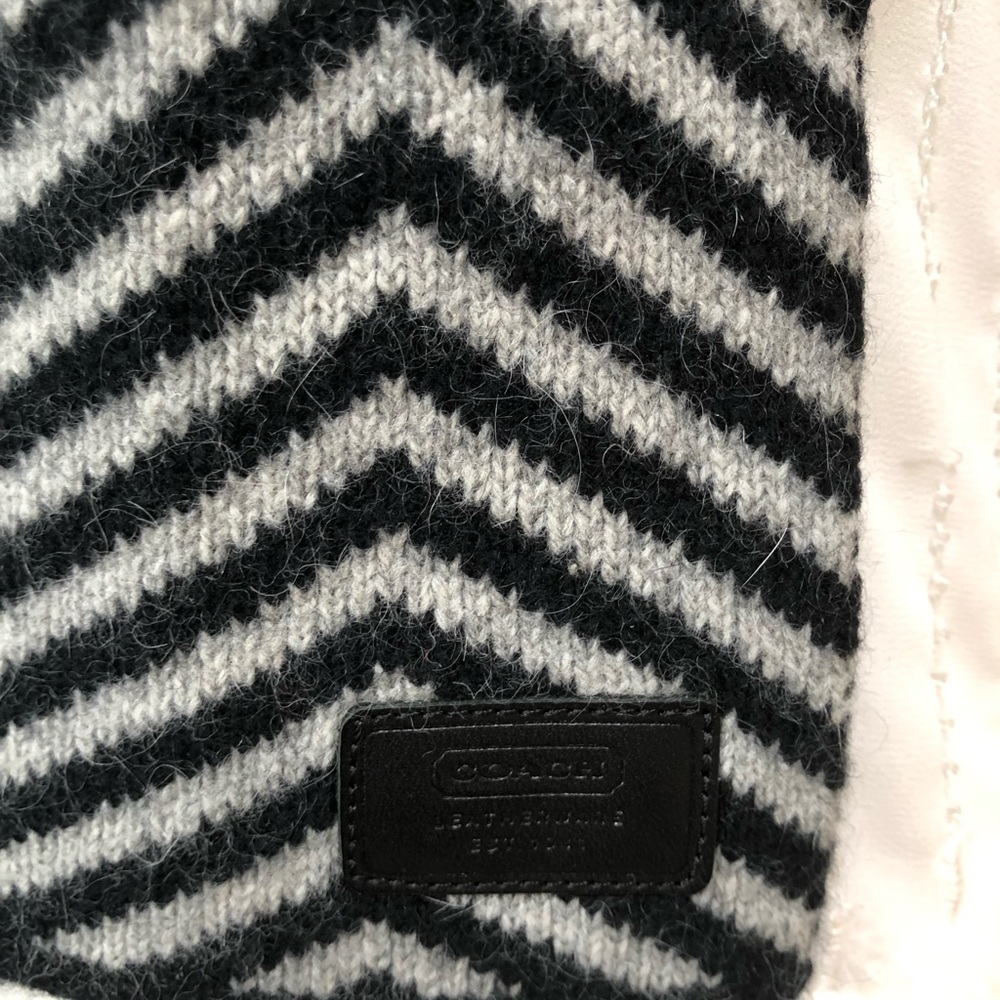 Coach black and gray striped wool scarf. - Picture 6 of 7